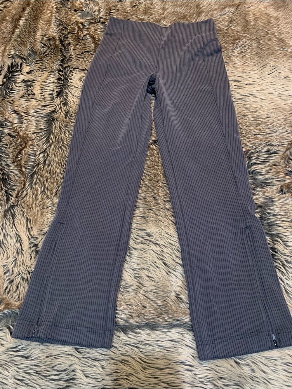 Lululemon Ribbed Softstreme Zip-Leg High-Rise Cropped Pants 25" Black Size 4